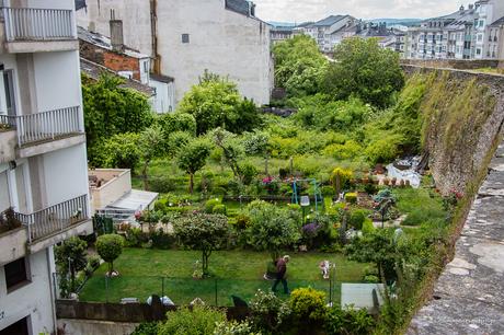 Muralla de Lugo. Jardines particulares Lugo, murallas, catedral y monumentos