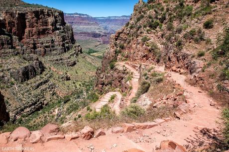 Bright-Angel-Trail.jpg.optimal ▷ Cómo caminar por el borde del gran cañón