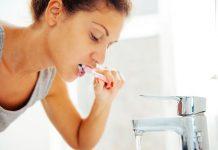 Cómo detener el sangrado de las encías Cómo detener el sangrado de las encías