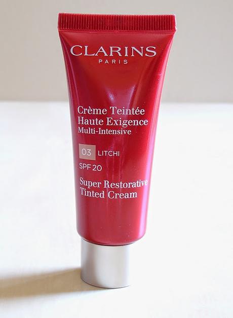SUPER RESTORATIVE TINTED CREAM DE CLARINS SUPER RESTORATIVE TINTED CREAM DE CLARINS