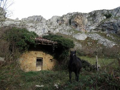 Gradura-Pena Gradura-El Puertu Marabio