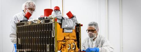 Combustible espacial no Toxico Combustible espacial no Toxico