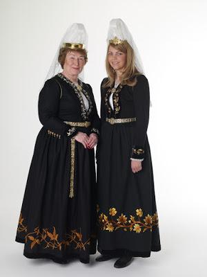 La Indumentaria nacional islandesa: Hefðbundin Fatnaður