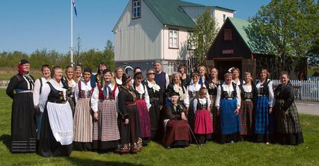 La Indumentaria nacional islandesa: Hefðbundin Fatnaður