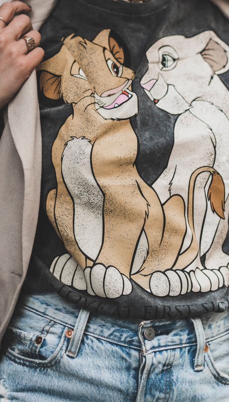 CAMISETA EL REY LEÓN Y LEVI´S 501-TENDENCIAS VERANO 2019 (CASUAL LOOK)