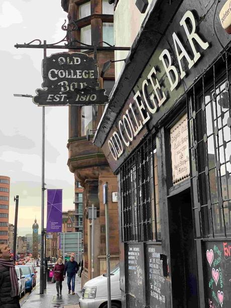 Glasgow: pubs, street art and soup of the day. Glasgow
