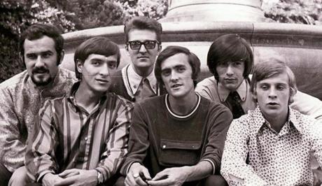 Yugo Prog: el Rock Progresivo en una Yugoslavia Yugo Prog: Rock Progresivo Yugoslavia