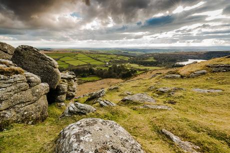 best-hikes-in-Dartmoor-National-Park-Sheeps-Tor-1024x683 ▷ Las 10 mejores excursiones en el Parque Nacional Dartmoor