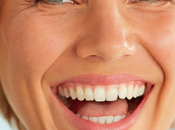 españoles sonríen media veces día, según estudio realizado