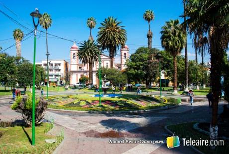 Plaza Colón en el centro de Cochabamba, Bolivia