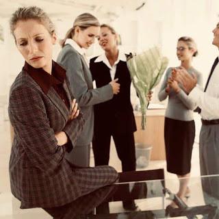 Cómo saber si alguien me tiene envidia saber si alguien me tiene envidia