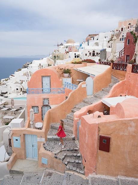 ▷ ¿Dónde alojarse en Santorini: Oia o Imerovigli? oia-where-to-stay-santorini ▷ ¿Dónde alojarse en Santorini: Oia o Imerovigli?
