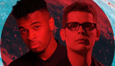 Primer single de Famous