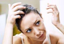 ¿Qué puede causar llagas o costras en el cuero cabelludo? Lo que hay que saber sobre la psoriasis del cuero cabelludo
