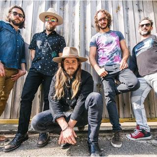 Lukas Nelson & Promise Of The Real - Turn Off The News (Build A Garden) (Disco) (2019)