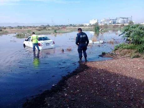 Lluvia genera inundaciones en colonias de Soledad y SLP