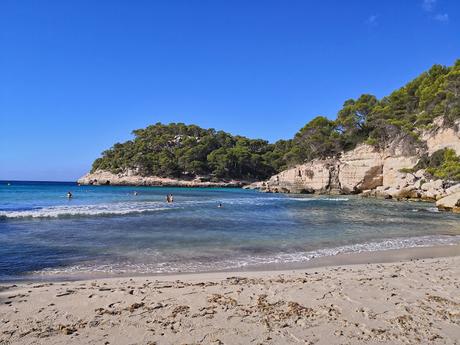 CALAS DE MENORCA: Mitjana,Trebuléger,Fustam y Escorxada.