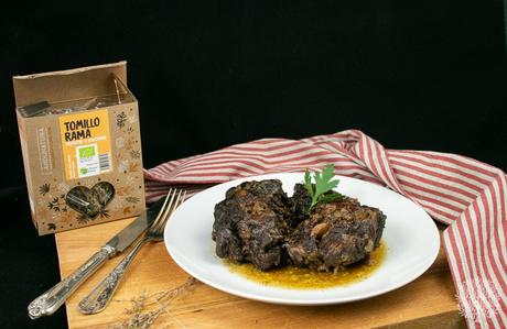 Guiso de rabo de toro Guiso de rabo de toro