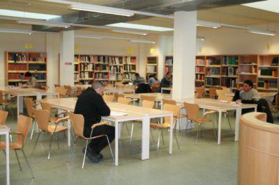 Tour literario por...Mi biblioteca Parte II