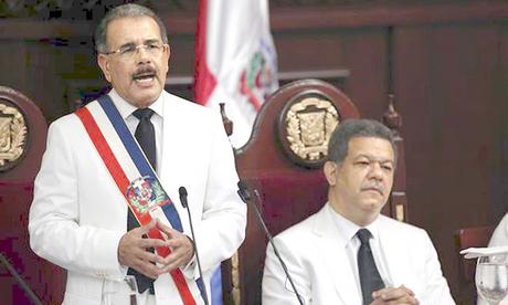 Sin los votos para impedir reforma, opositores a Danilo promueven protestas.