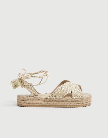 SUMMER TRENDS; SANDALIAS DE RAFIA.-