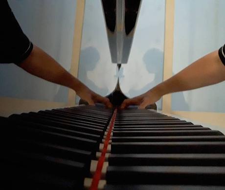 ¿Cómo avanzar en el piano?: Consejos para aficionados