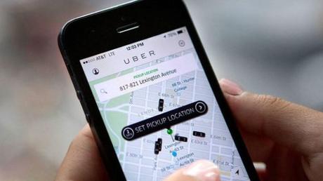 Uber busca ampararse de la SCT y del Congreso del Estado