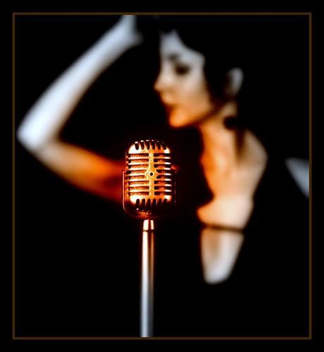 ALTOS VUELOS -AUTOPLAGIO-