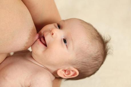 El calostro: ¿Qué es? Dudas habituales