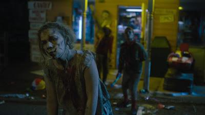 Los muertos no mueren, comedia zombie sosa