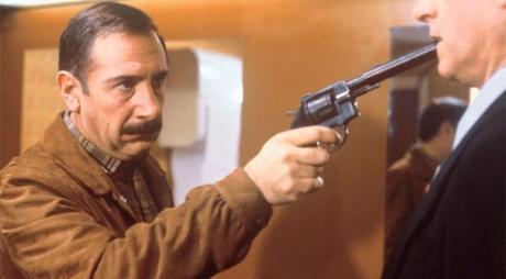 El Crack Cero: La nueva película de José Luis Garci con la cual cierra la trilogía del investigador Germán Areta. El Crack Cero: La nueva película de José Luis Garci con la cual cierra la trilogía del investigador Germán Areta.