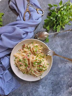 Espaguetis a la carbonara