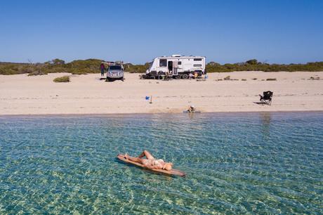 ▷ Comente sobre 6 consejos útiles para viajar por Australia en una caravana: una guía para principiantes con consejos para viajar por Australia – Sonriendo de mejilla a mejilla travelling-around-australia-tips ▷ Comente sobre 6 consejos útiles para viajar por Australia en una caravana: una guía para principiantes con consejos para viajar por Australia - Sonriendo de mejilla a mejilla