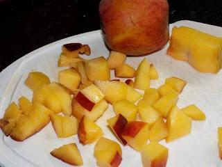 Fruta macerada en Mistela.