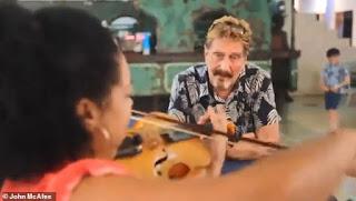 John McAfee critica la propaganda contra Cuba en los medios estadounidenses