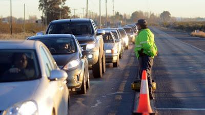 Denuncian a subcomisario de San Martín por acoso