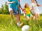 Juegos balón. Actividades juegos infantiles hijos pequeños.