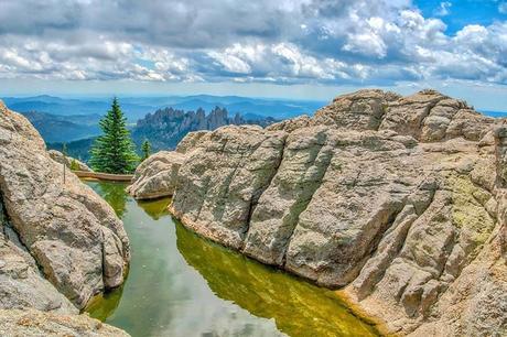 Black-Elk-Peak-in-Custer-State-Park-South-Dakota-USA.jpg.optimal ▷ 13 grandes cosas que hacer en el Parque Estatal Custer (+ Itinerario de un día)