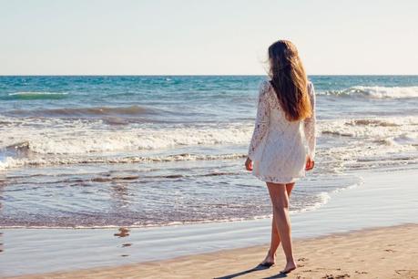 mujer playa