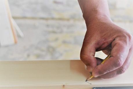 DIY, DISEÑO Y DECORACIÓN DE UN ESPEJO DE CUERPO ENTERO CON LA TÉCNICA DELABRÉ