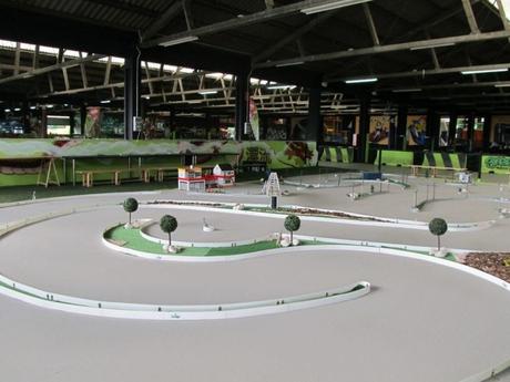 Green Indoor Park