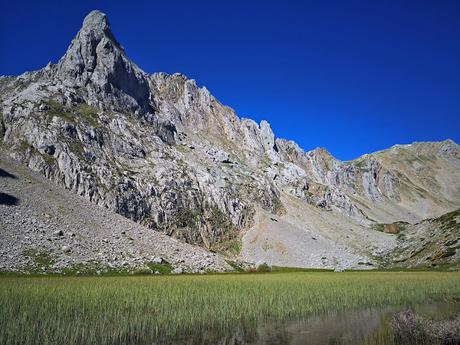 MONTIHUERO Y LAGUNA LAS VERDES