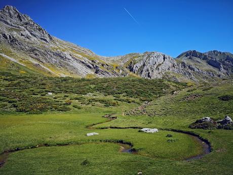 MONTIHUERO Y LAGUNA LAS VERDES