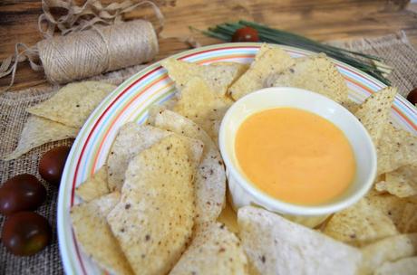 SALSA DE QUESO CHEDDAR PARA NACHOS FACIL Y RAPIDA salsa de queso, salsa de queso americana, salsa de queso casera, salsa de queso cheddar, salsa de queso cheddar para nachos, salsa de queso para carne, salsa de queso para pasta, las delicias de mayte,