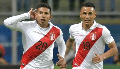 Chile jugó una correcta Copa América pero arrugo contra Perú y quedó eliminado