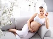 primeras patadas bebé: movimientos fetales embarazo