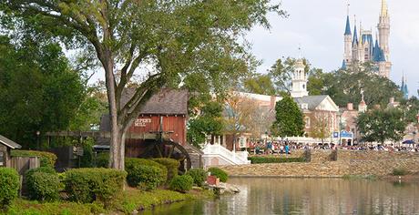 Hoteles baratos cerca de Disney World con shuttle a los parques