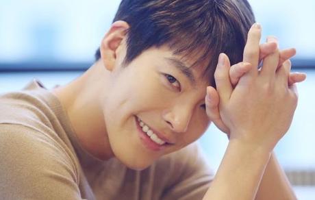 El hermoso Kim Woo Bin recibió propuesta para protagonizar una nueva película de ciencia ficción El hermoso Kim Woo Bin recibió propuesta para protagonizar una nueva película de ciencia ficción