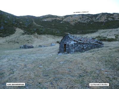 La Foceicha-Las Navariegas-La Piedra-El Cuernu l´Aguil-Cuevas