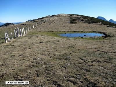 La Foceicha-Las Navariegas-La Piedra-El Cuernu l´Aguil-Cuevas